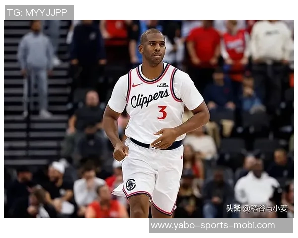 曾经的船长保罗回归首战表现平平仅得4分并送出4次助攻