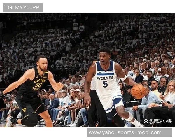 森林狼半场狂胜爵士34分华子与兰德尔仅差一分争夺得分王