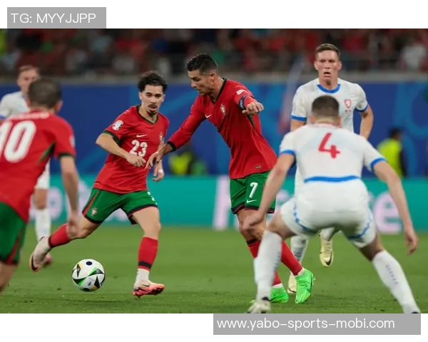 葡萄牙遭强风暴袭击昔日欧洲杯球场重创多人遇难情况堪忧