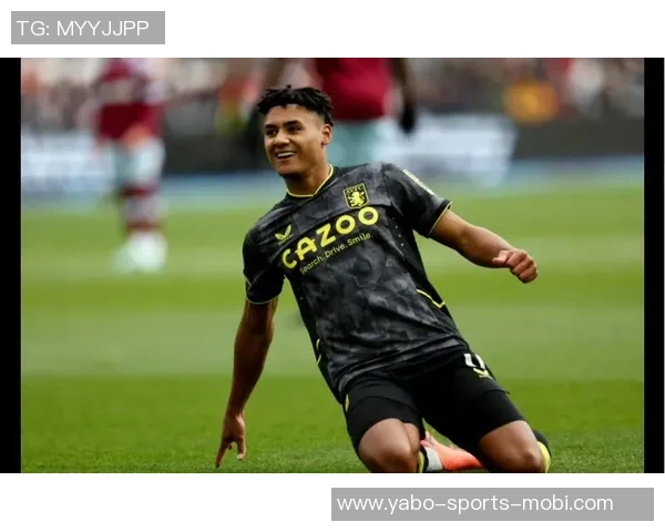 球队主持人点评夏普表现犹豫被大洛封盖显得格外悲哀 球队主持人点评夏普表现犹豫被大洛封盖显得格外悲哀